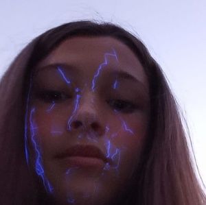 Meet your Posher, Niriya